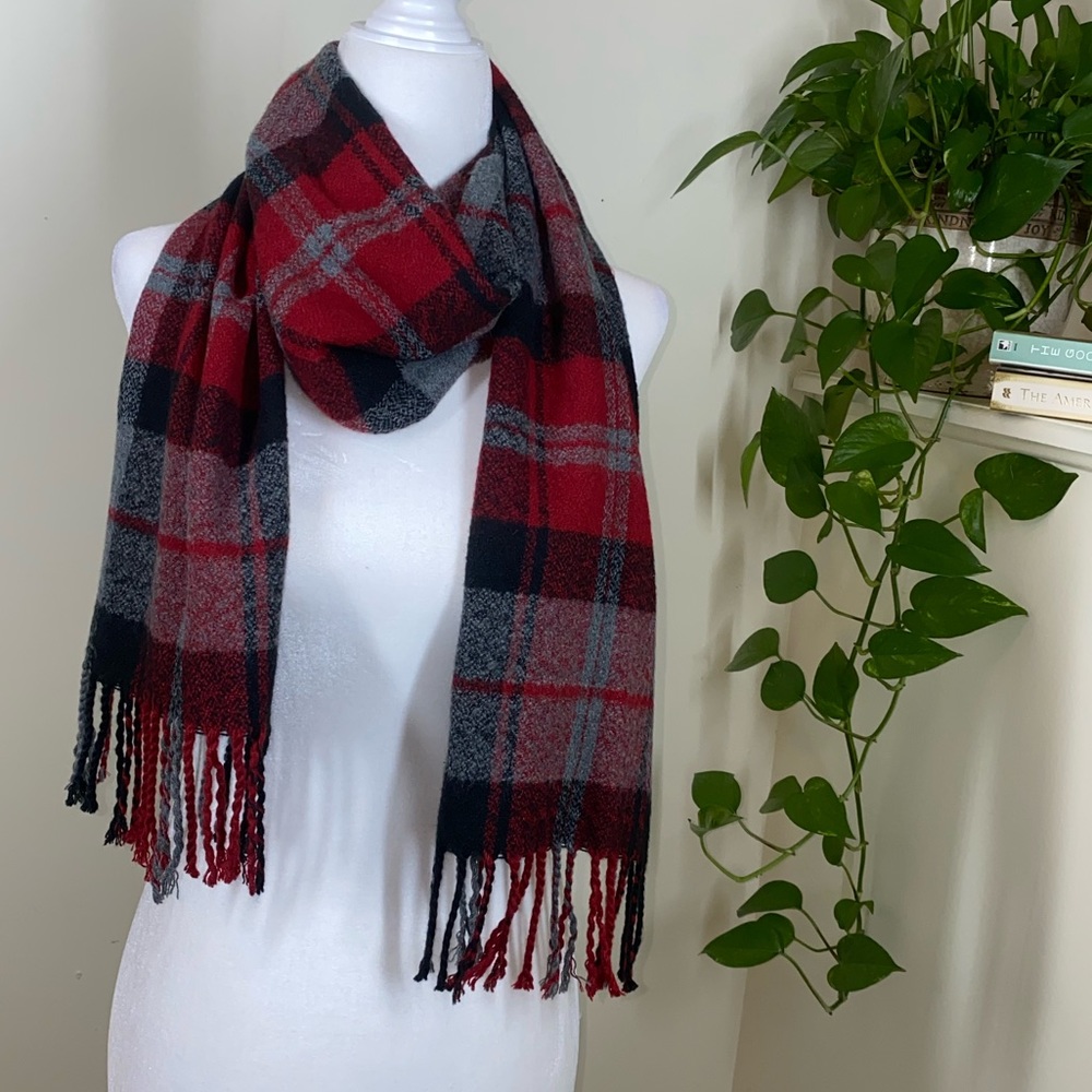 Tartan Plaid Fringe Scarf
